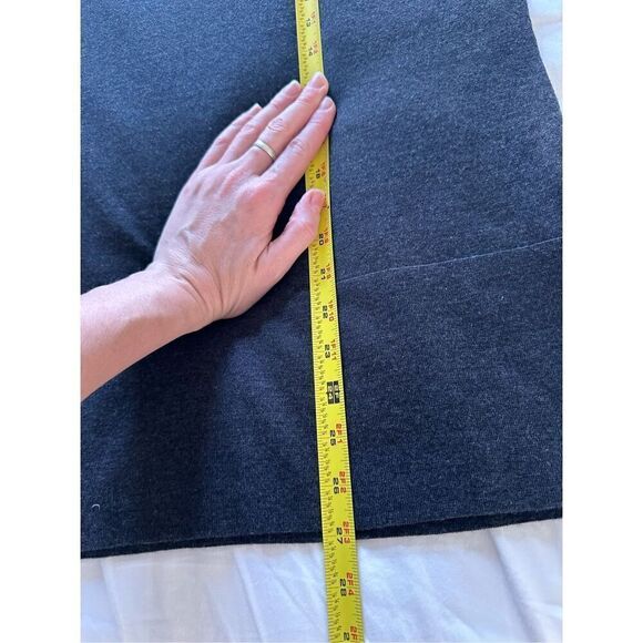 ALLUDE Merino Wool Cold Shoulder Turtleneck Sweater Size L - Picture 4 of 6